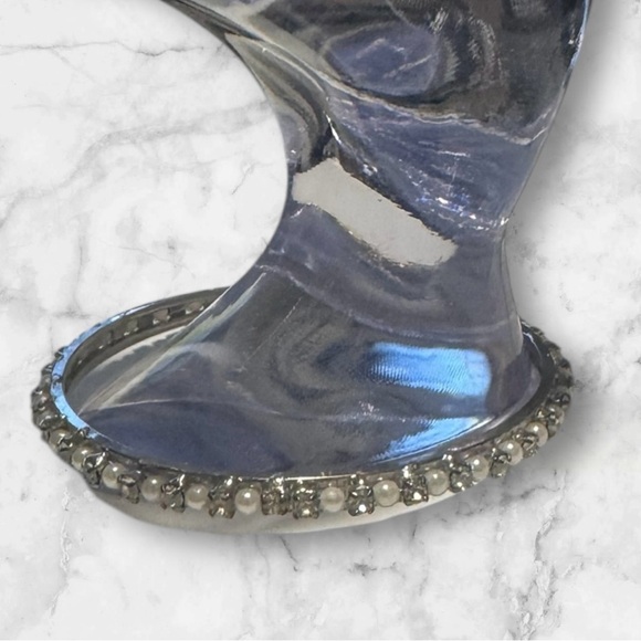 FREE 💟💎Vintage Bracelet with Faux Pearls and Clear Stones - Picture 3 of 15